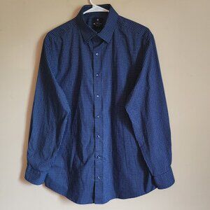 Ben Sherman Tailoring Men's Long Sleeve Button Front Stretch Shirt. Size Large